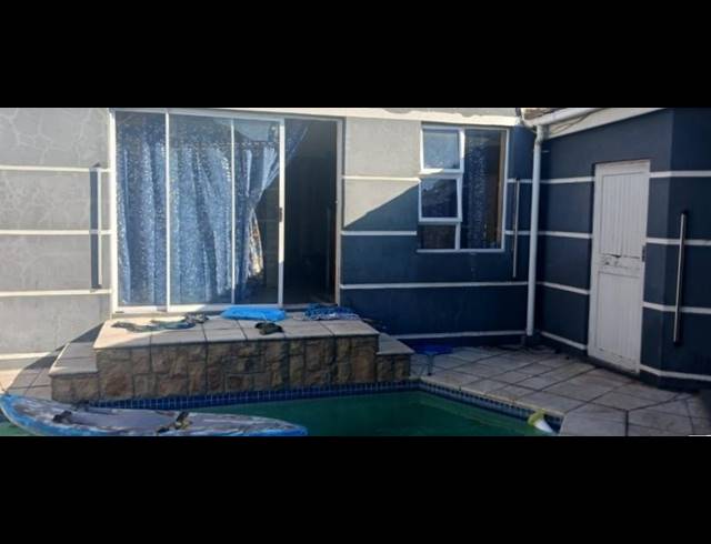 7 BEDROOM HOUSE FOR SALE IN BELHAR